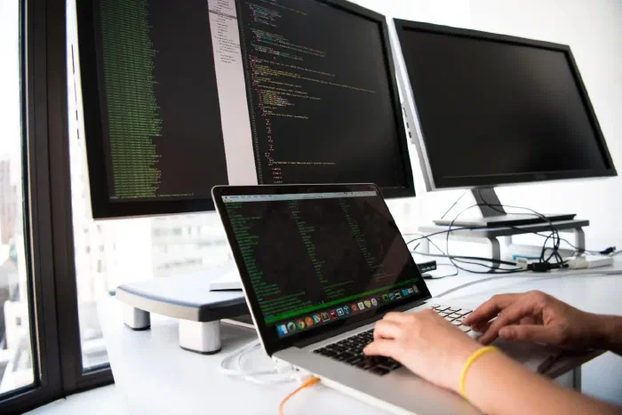 DevOps & Cloud